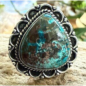 Azurite or Chrysocolla Silver-Tone Ring Size 9 Intricate Rope & Scallop Design
